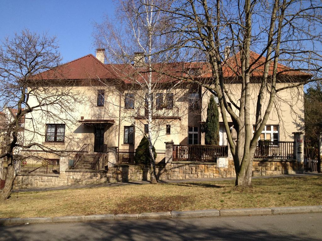 Villa Adam Praga Esterno foto